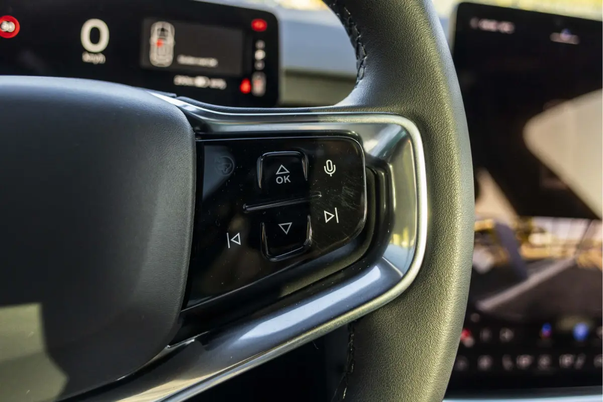 Single Motor Core 7p. 104 kWh | Panoramadak | Nieuwstaat | SOH 95% |