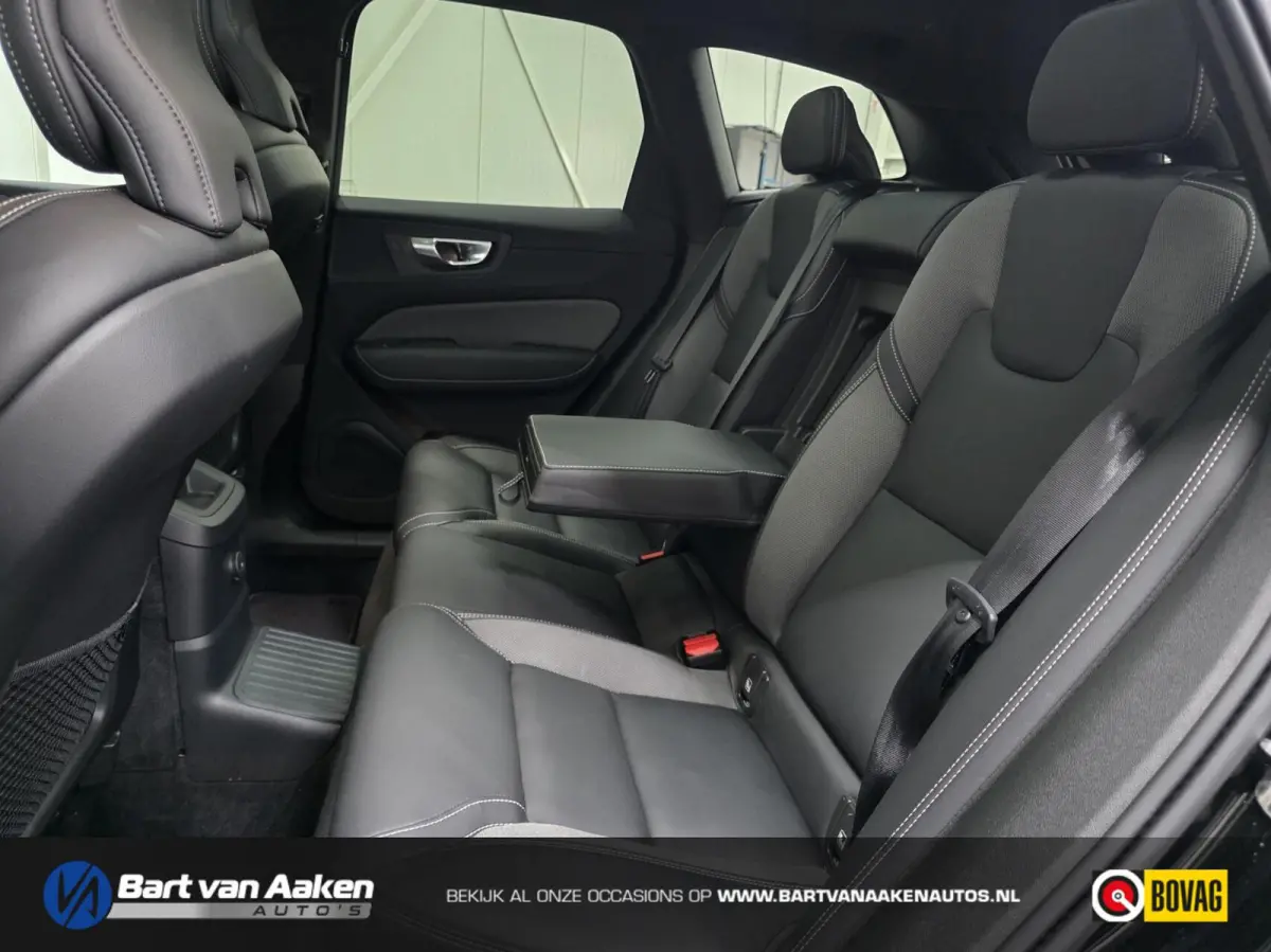 2.0 T6 Plug-in hybrid AWD Plus Black Edition Panoramadak Trekhaak