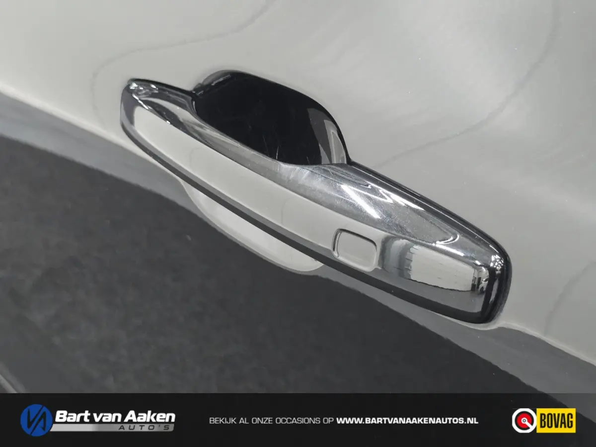 2.0 T6 Plug-in hybrid AWD Plus Black Edition Panoramadak Trekhaak