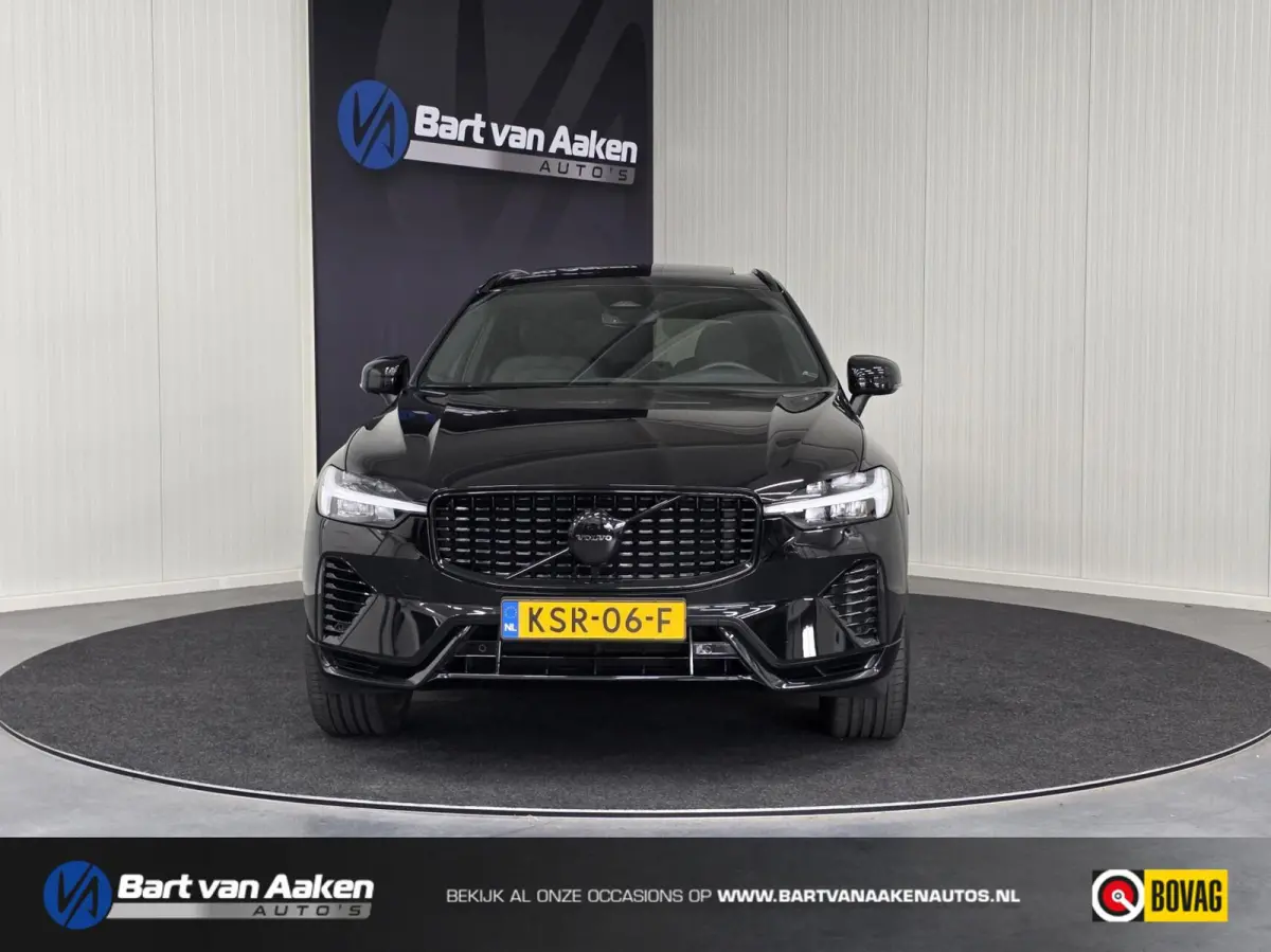 2.0 T6 Plug-in hybrid AWD Plus Black Edition Panoramadak Trekhaak