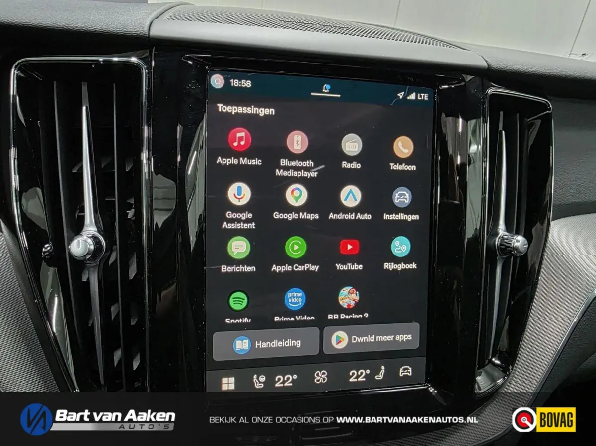 2.0 T6 Plug-in hybrid AWD Plus Black Edition Panoramadak Trekhaak