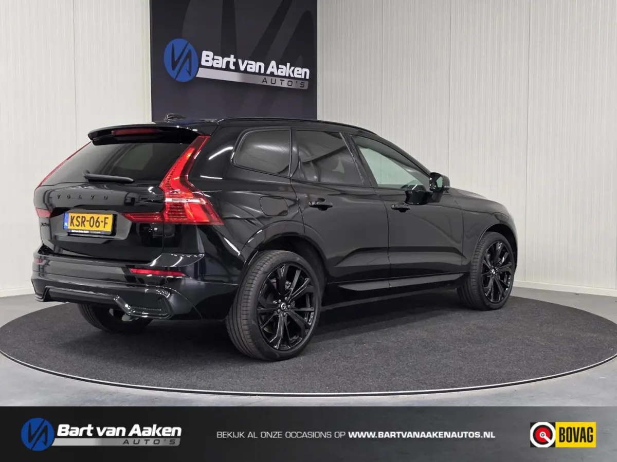 2.0 T6 Plug-in hybrid AWD Plus Black Edition Panoramadak Trekhaak