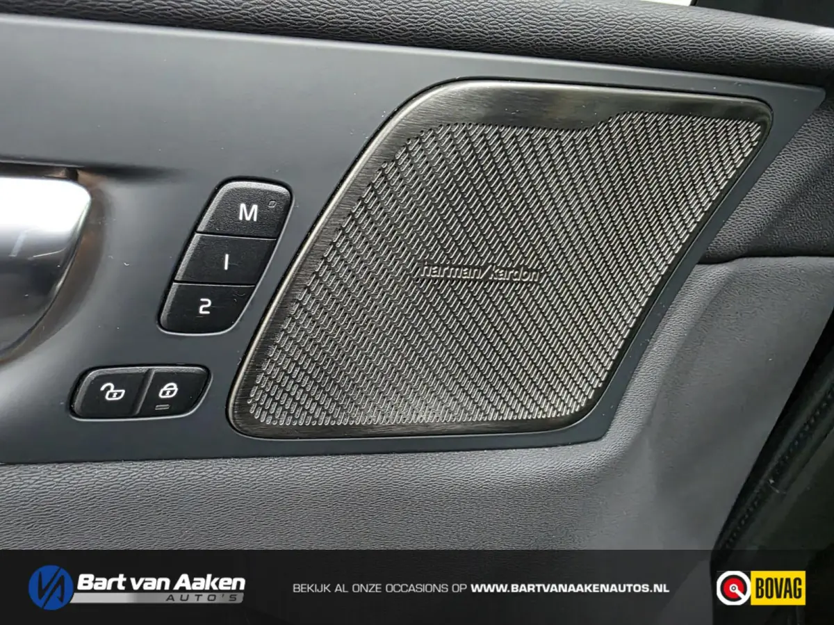 2.0 T6 Plug-in hybrid AWD Plus Black Edition Panoramadak Trekhaak