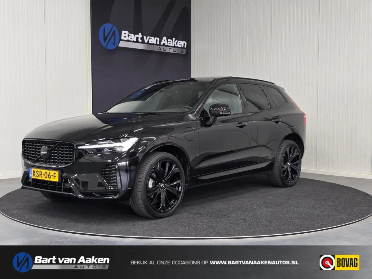 2.0 T6 Plug-in hybrid AWD Plus Black Edition Panoramadak Trekhaak