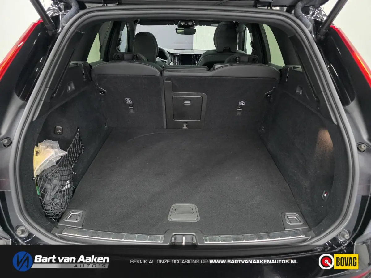 2.0 T6 Plug-in hybrid AWD Plus Black Edition Panoramadak Trekhaak