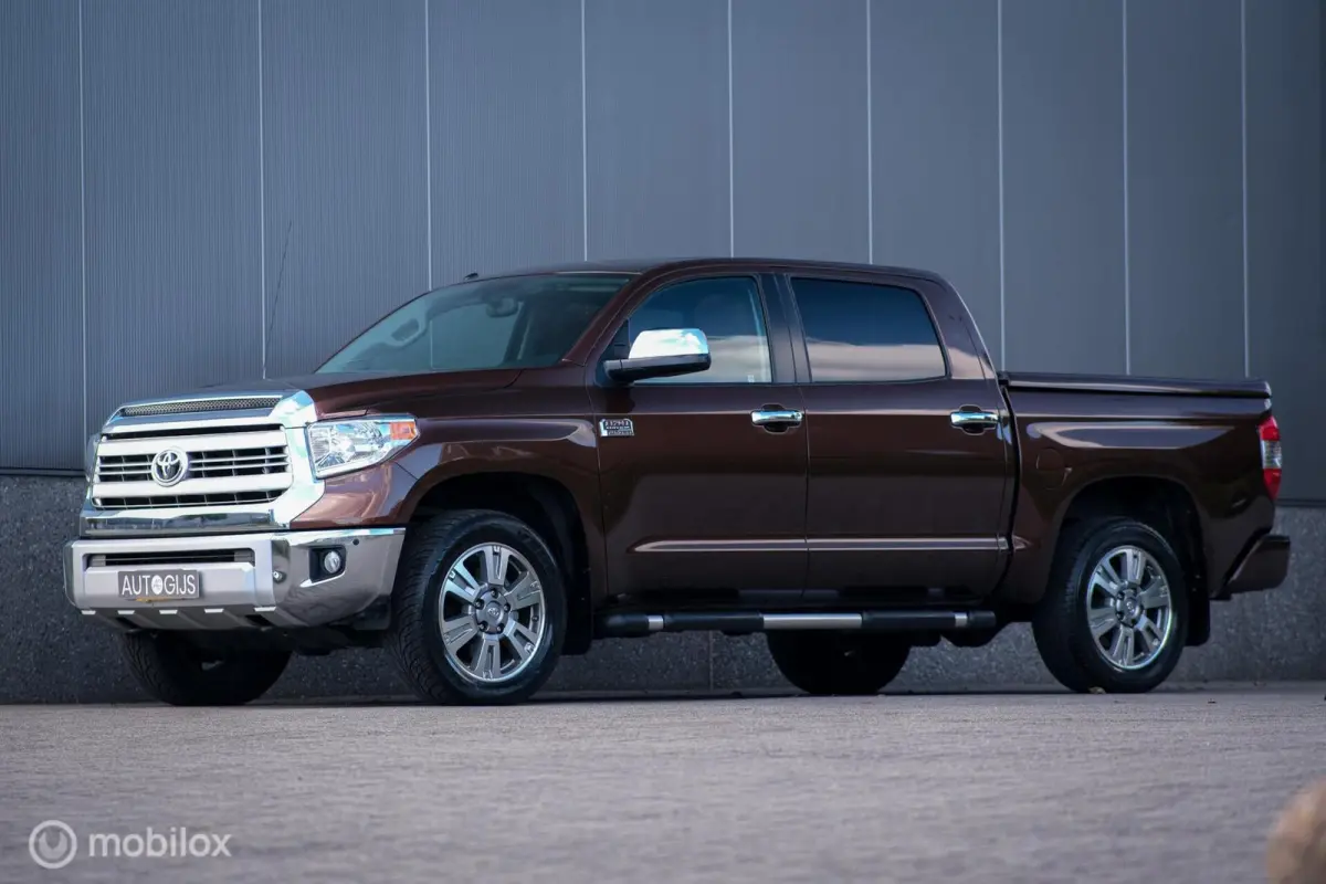 5.7 V8 Double Cab 2014 | uniek lage km | 1794 edition | Leder | Stoelkoeling | Full options | led | Facelift model | Trekhaak |