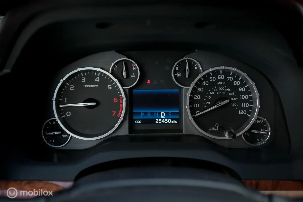 5.7 V8 Double Cab 2014 | uniek lage km | 1794 edition | Leder | Stoelkoeling | Full options | led | Facelift model | Trekhaak |