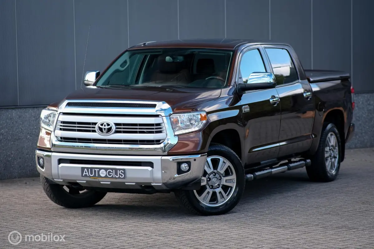 5.7 V8 Double Cab 2014 | uniek lage km | 1794 edition | Leder | Stoelkoeling | Full options | led | Facelift model | Trekhaak |