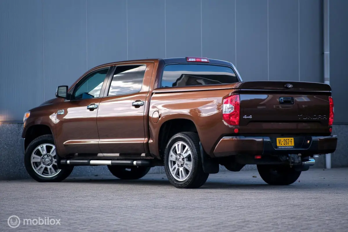 5.7 V8 Double Cab 2014 | uniek lage km | 1794 edition | Leder | Stoelkoeling | Full options | led | Facelift model | Trekhaak |