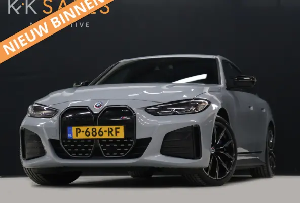 M50 High Executive 84 kWh [TREKHAAK, APPLE CARPLAY, HEAD-UP DISPLAY, STOELVERWARMING, CRUISE CONTROL, CAMERA, PDC V+A, ELEKTRISCHE ACHTERKLEP, NAVIGATIE, LED, LEDER, NIEUWSTAAT]