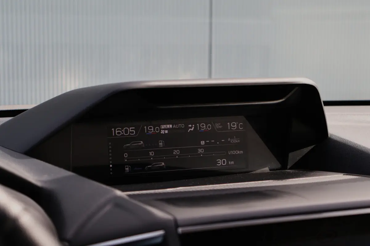 2.0i e-BOXER Premium 4WD | Trekhaak | Leer | Panoramadak | Adapt. Cruise | Camera | Sideview | Stoelverwarming voor + achter | Apple Carplay / Android Auto
