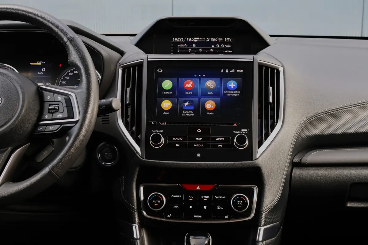 2.0i e-BOXER Premium 4WD | Trekhaak | Leer | Panoramadak | Adapt. Cruise | Camera | Sideview | Stoelverwarming voor + achter | Apple Carplay / Android Auto