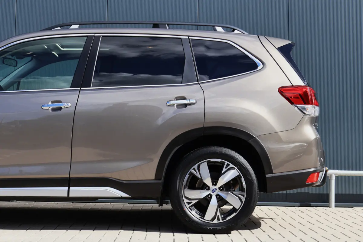 2.0i e-BOXER Premium 4WD | Trekhaak | Leer | Panoramadak | Adapt. Cruise | Camera | Sideview | Stoelverwarming voor + achter | Apple Carplay / Android Auto