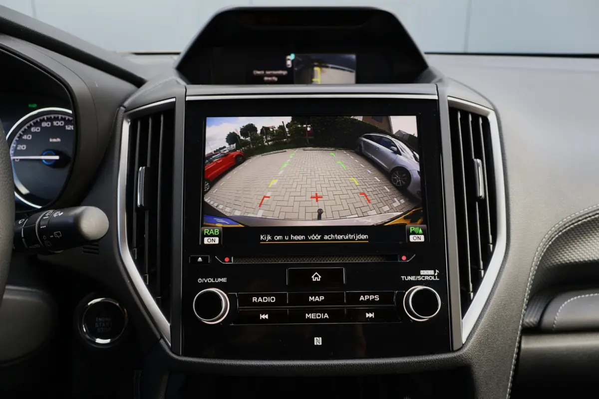 2.0i e-BOXER Premium 4WD | Trekhaak | Leer | Panoramadak | Adapt. Cruise | Camera | Sideview | Stoelverwarming voor + achter | Apple Carplay / Android Auto