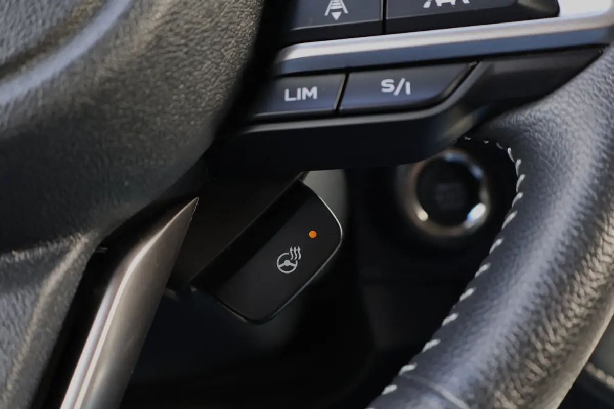 2.0i e-BOXER Premium 4WD | Trekhaak | Leer | Panoramadak | Adapt. Cruise | Camera | Sideview | Stoelverwarming voor + achter | Apple Carplay / Android Auto