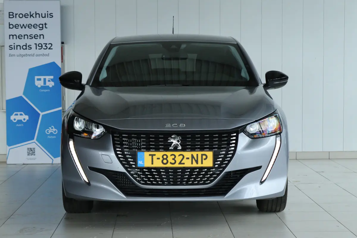 1.2 Turbo 100 Allure | Cruise Control | Camera | Navigatie | Carplay | Climate | LMV | LED