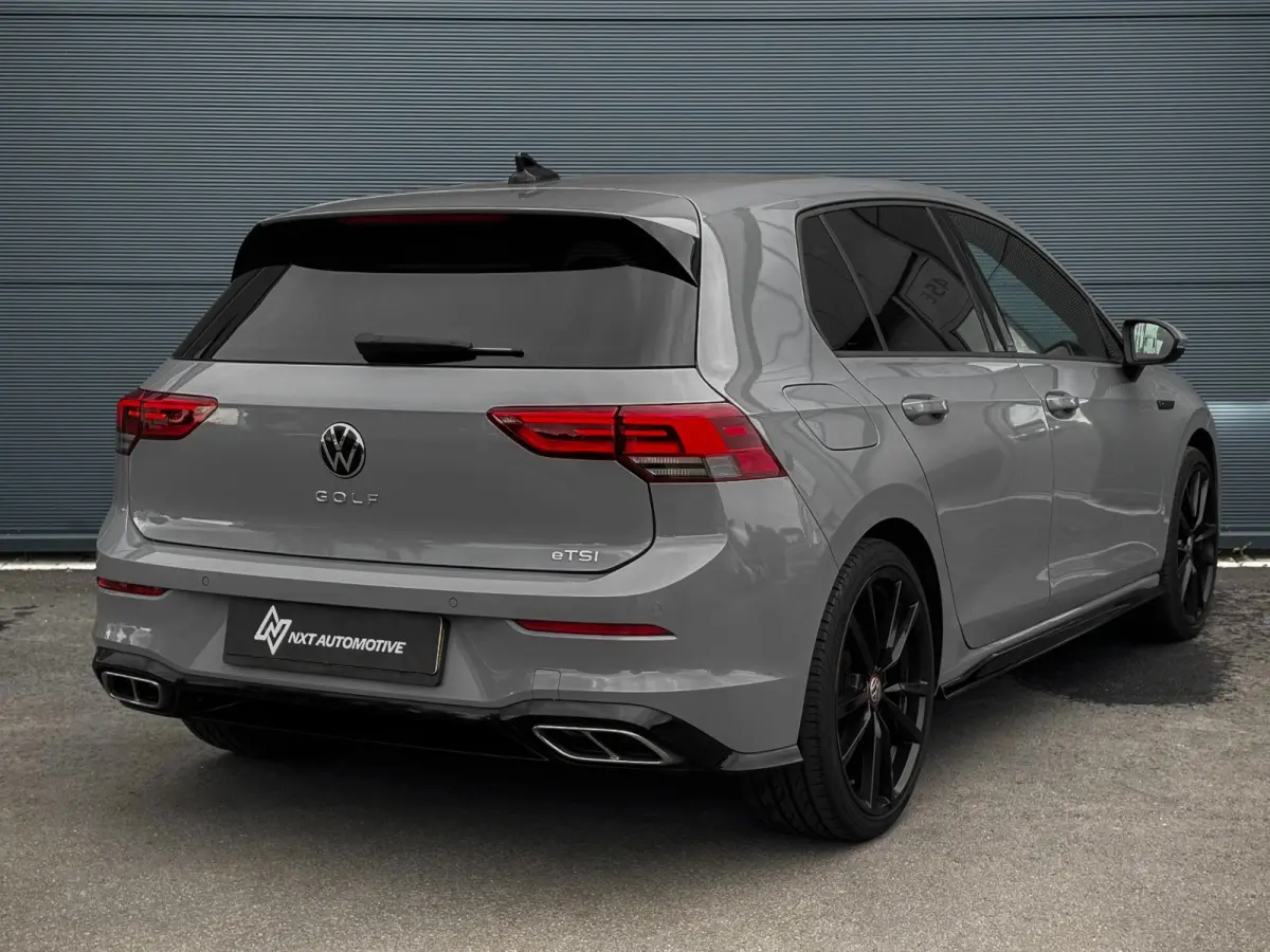 1.5 eTSI R-Line Business, IQ Lights, ACC Travel assist, Carplay, 19'' Velgen