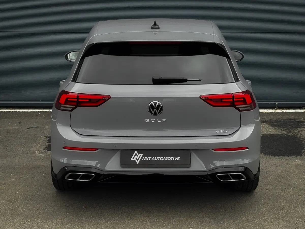 1.5 eTSI R-Line Business, IQ Lights, ACC Travel assist, Carplay, 19'' Velgen