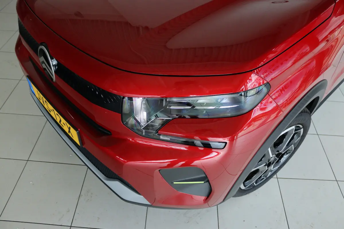 1.2 Hybrid 110pk Max | Cruise Control | Camera | Navigatie | Climate Control | Carplay | LMV | 3D LED | Comfortstoelen |