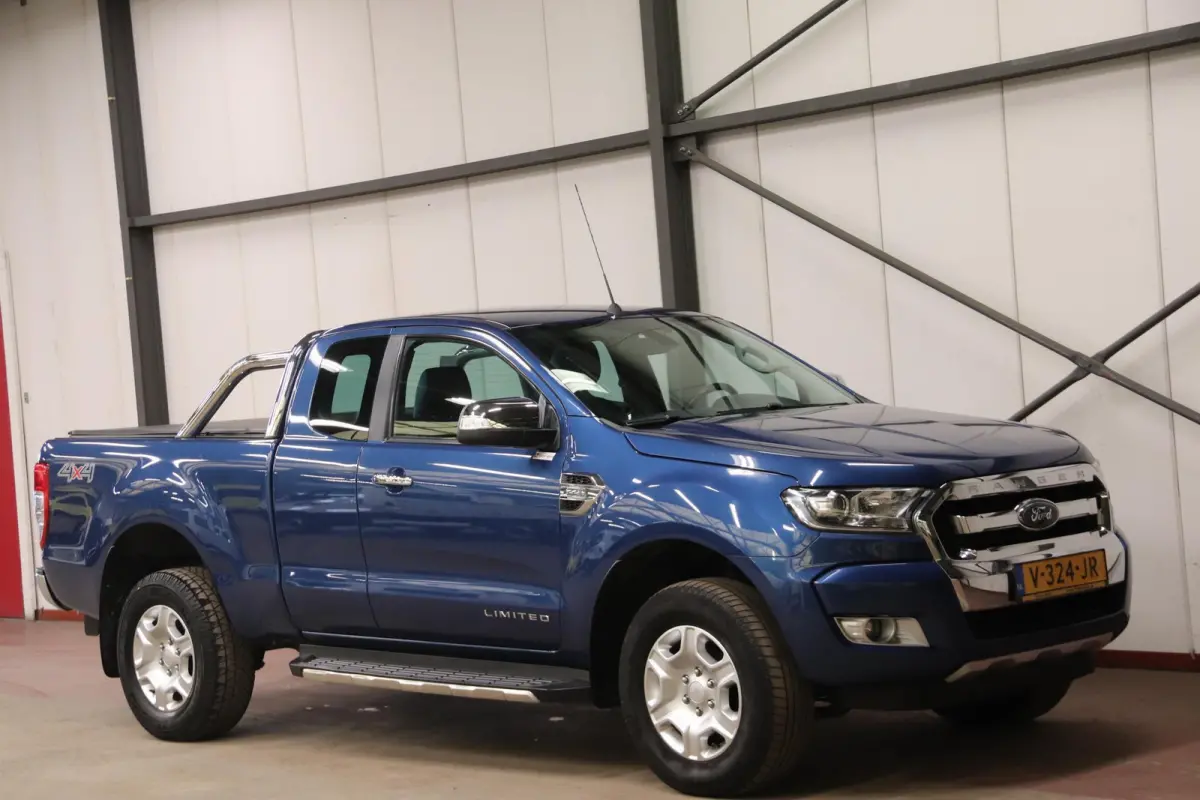 2.2 TDCi AUTOMAAT 3500KG TREKVERMOGEN Ford Ranger 2.2 TDCi AUTOMAAT 2.2 TDCi Limited Supercab