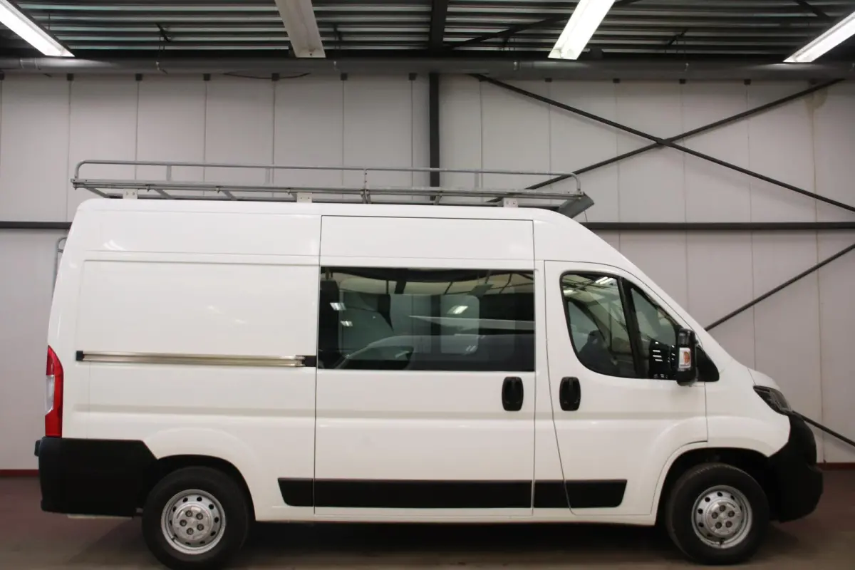 L2H2 DUBBEL CABINE DC 7 personen IMPERIAAL Peugeot Boxer L2H2 DUBBEL CABINE 7 personen met IMPERIAAL