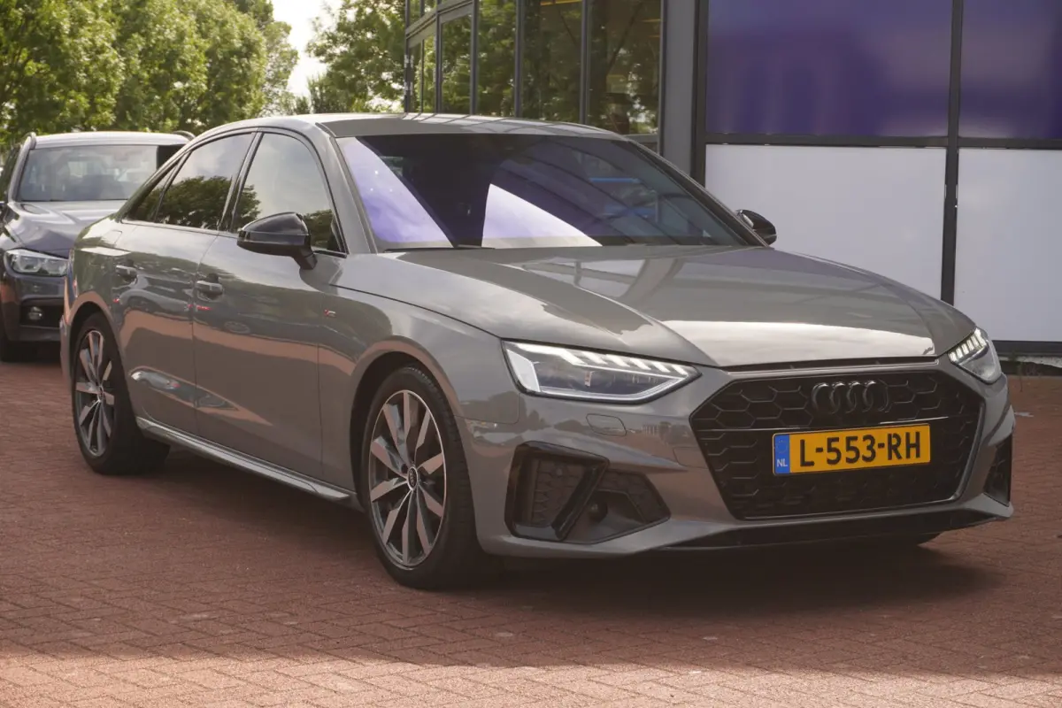 35 TFSI S edition Competition / Virtual / MatrixLED / ORIG-NL / BlackOptic / 18"LMV /Quantum-Grey/ = KANON !!
