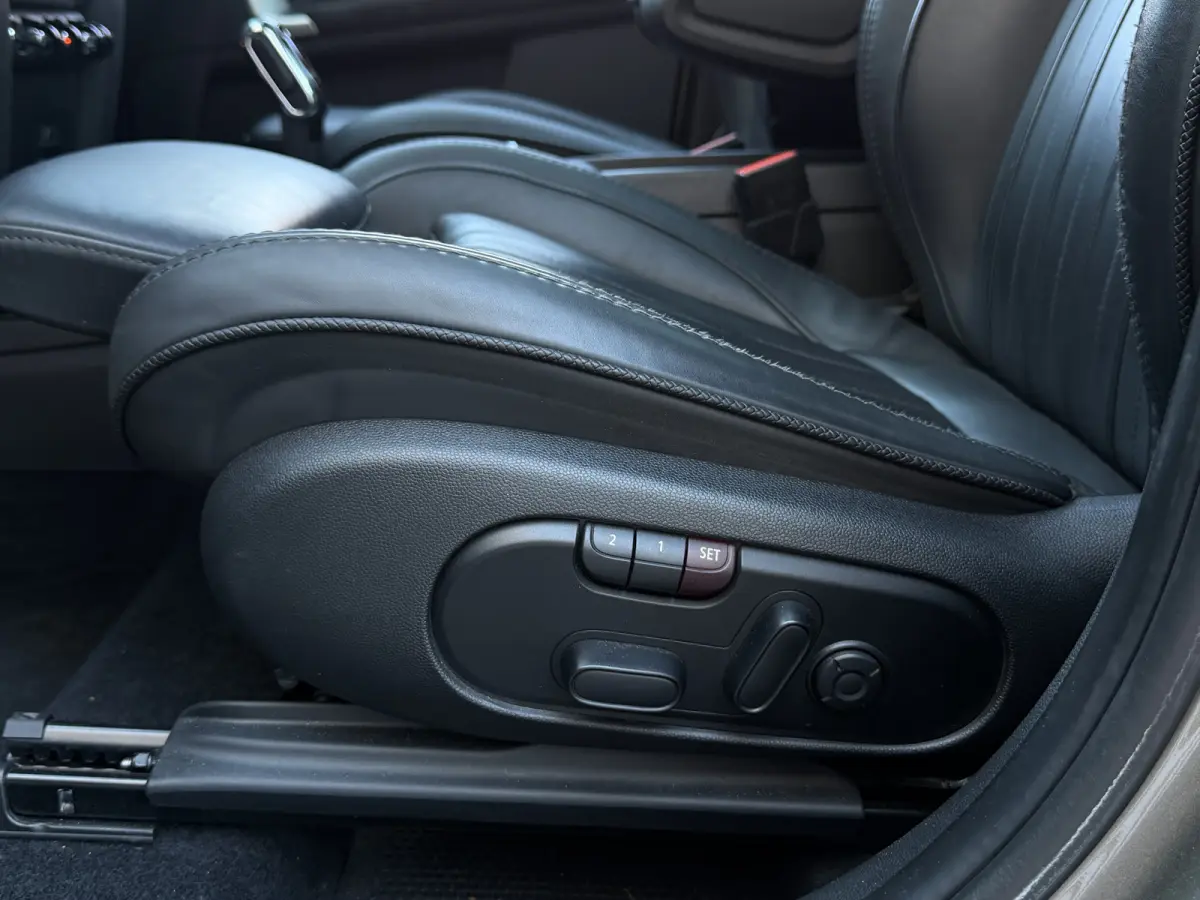 2.0 John Cooper Works ALL4 Chili I Aut. I 306 PK I Leder I Pano.dak I Carplay I ACC
