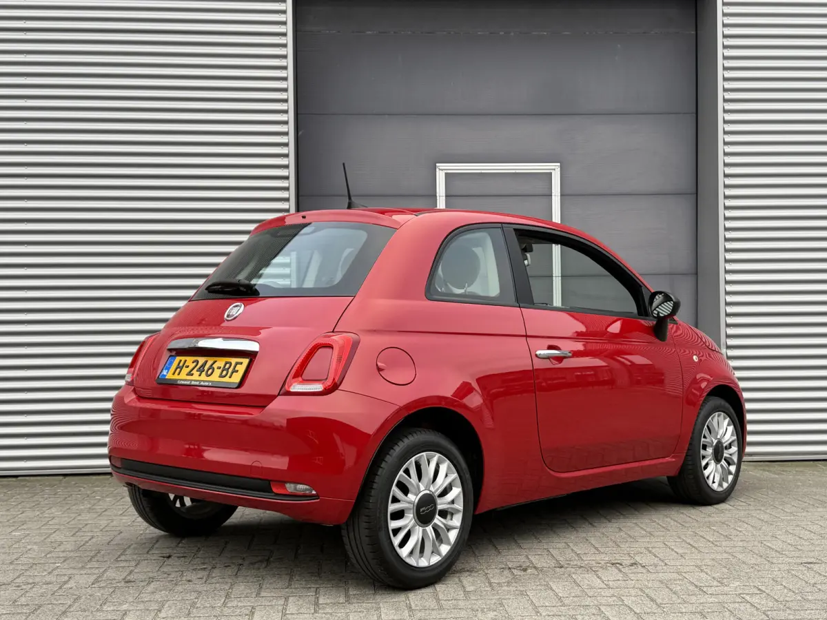0.9 TwinAir Turbo Young I Airco I Navi I Cruise I NL. Auto I 1 Eig.
