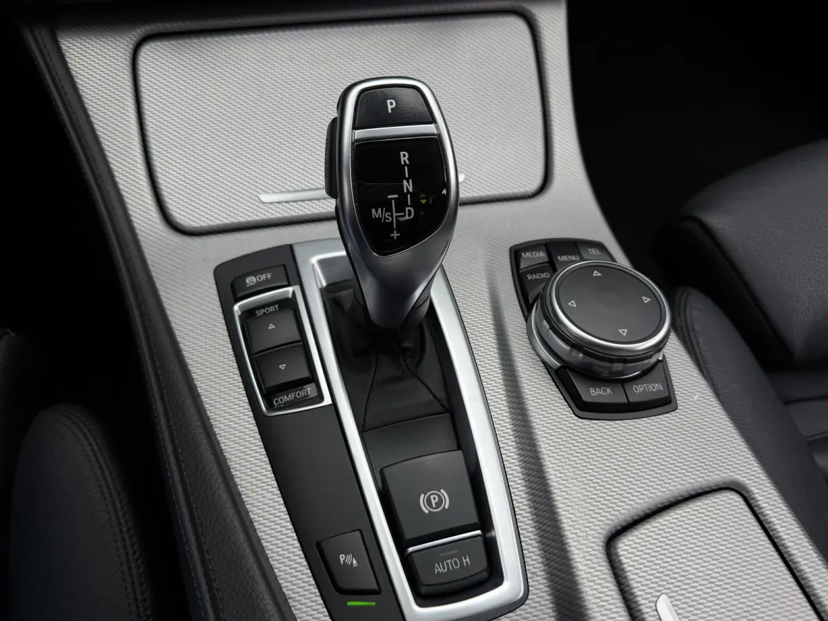 528i High Executive I Aut. I M-Pakket I Navi I Leder