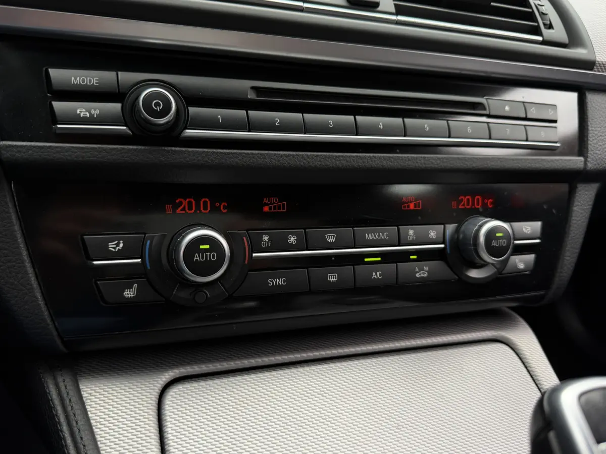 528i High Executive I Aut. I M-Pakket I Navi I Leder