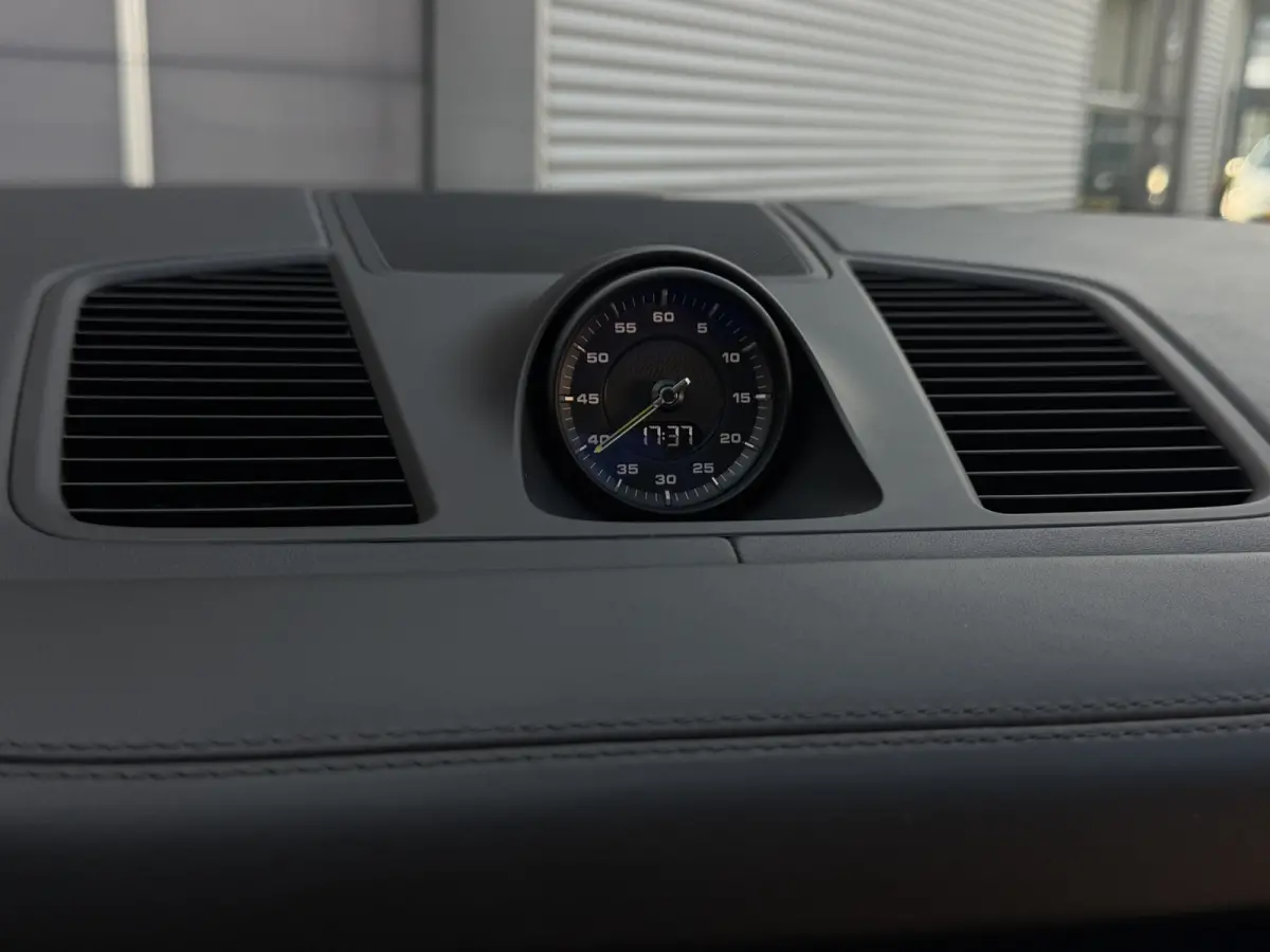 3.0 E-Hybrid I PHEV I Sport-Design Pakket I Pano.dak I Carplay I 42000 km