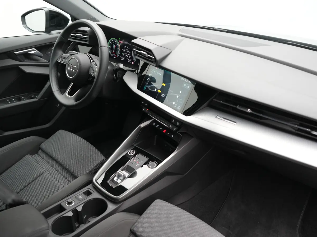 45 TFSI e S Line PHEV 245pk Dealer O.H. | Adaptive Cruise | Camera | Sportstoelen Verwarmd | Apple Carplay | Blis | Navigatie | DAB | Virtual | 18" L.M