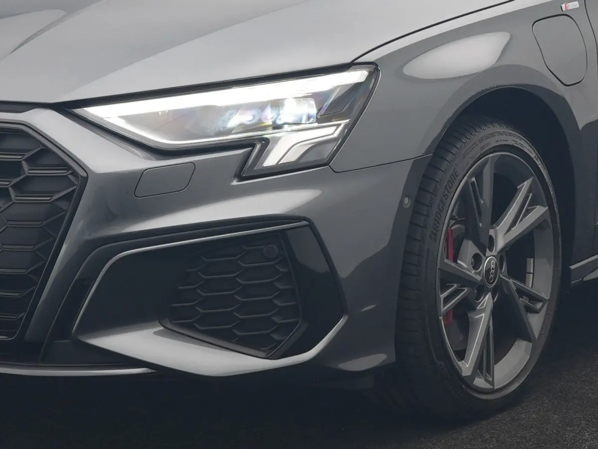 45 TFSI e S Line PHEV 245pk Dealer O.H. | Adaptive Cruise | Camera | Sportstoelen Verwarmd | Apple Carplay | Blis | Navigatie | DAB | Virtual | 18" L.M