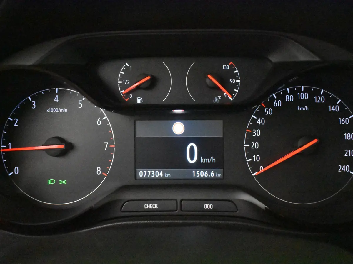 1.2 Turbo Edition l 1e Eigenaar l Climate Control l Camera l Parkeersensoren l Cr Control l Apple Car play / Android l