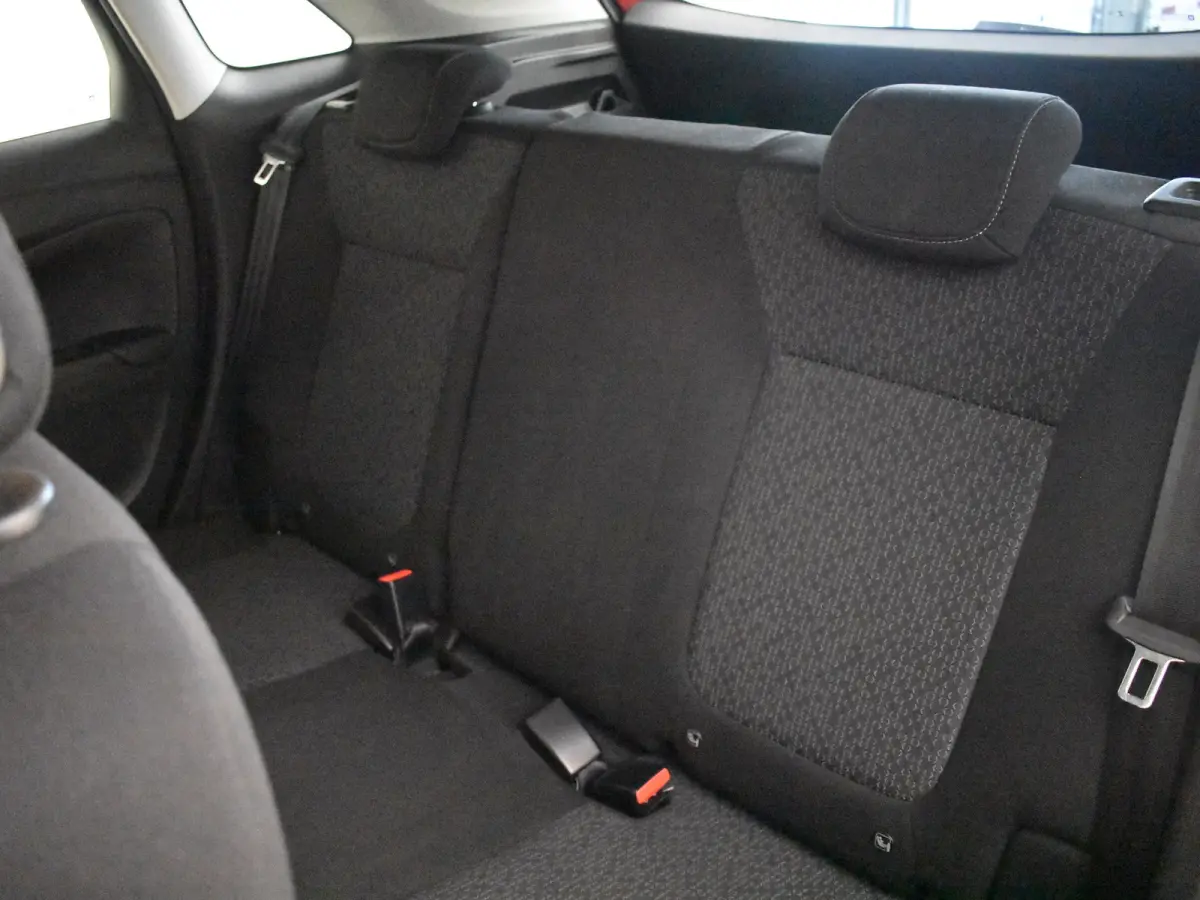 1.2 Turbo Edition l 1e Eigenaar l Climate Control l Camera l Parkeersensoren l Cr Control l Apple Car play / Android l