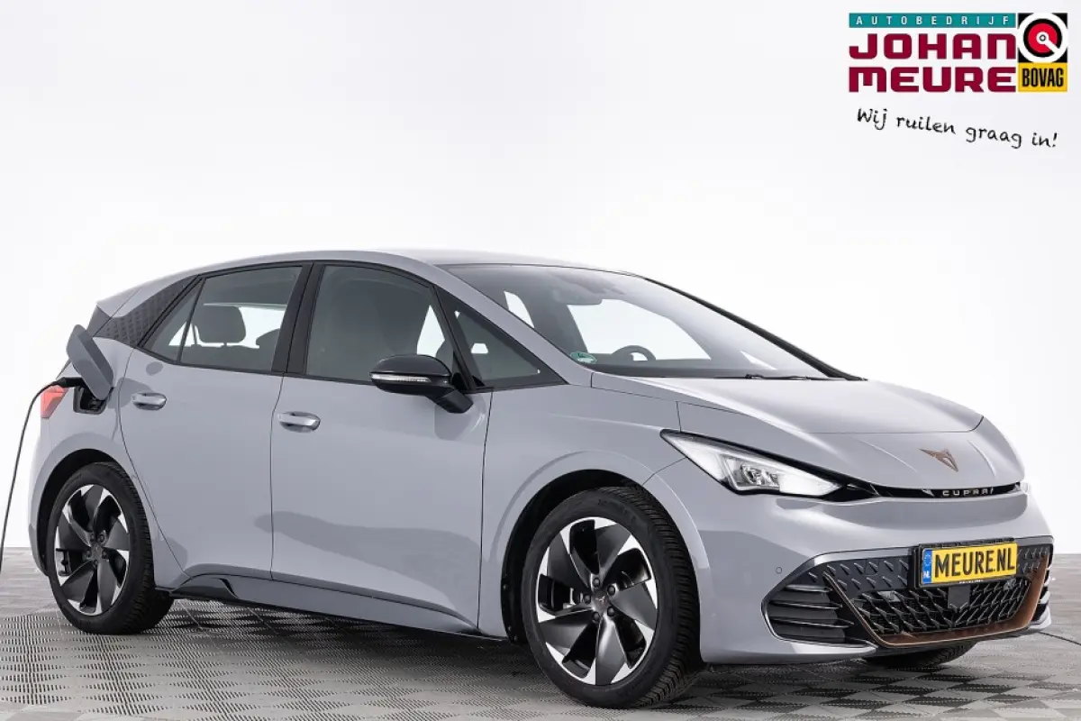 Adrenalin 62 kWh | NAVI | Full LED | ECC | VELGEN | SOH 93,88% |