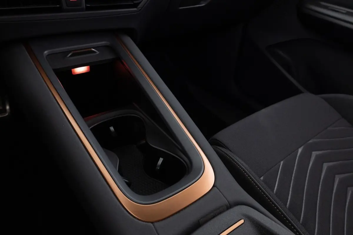 Adrenalin 62 kWh | NAVI | Full LED | ECC | VELGEN | SOH 93,88% | !