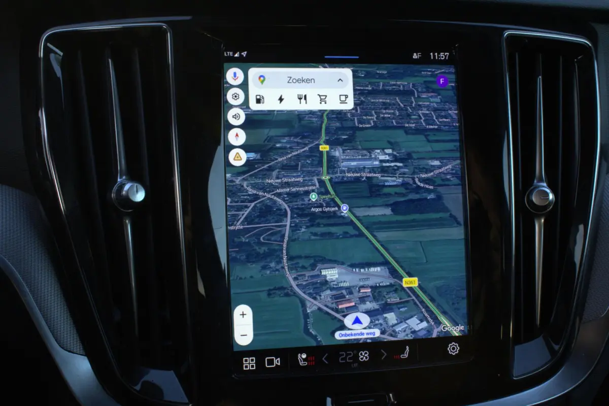 2.0 T6 PHEV|Plus Dark|Long Range|360 Camera|Stoel+stuurverwarming|Trekhaak|