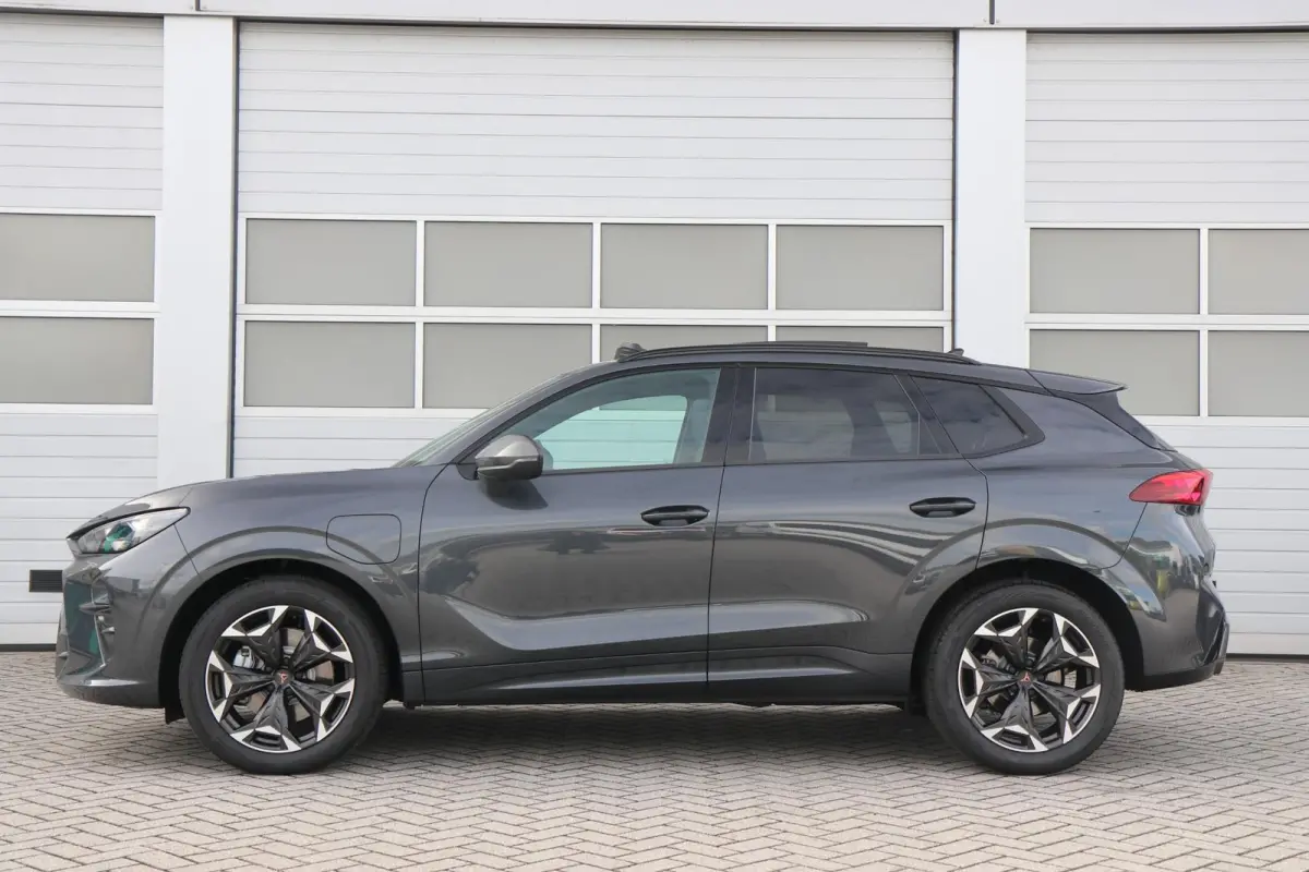 1.5 TSI 204pk e-Hybrid | Panoramadak | Trekhaak | Stoelverwarming | Full Link | Achteruitrijcamera