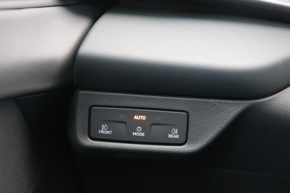 1.5 TSI 204pk e-Hybrid | Panoramadak | Trekhaak | Stoelverwarming | Full Link | Achteruitrijcamera