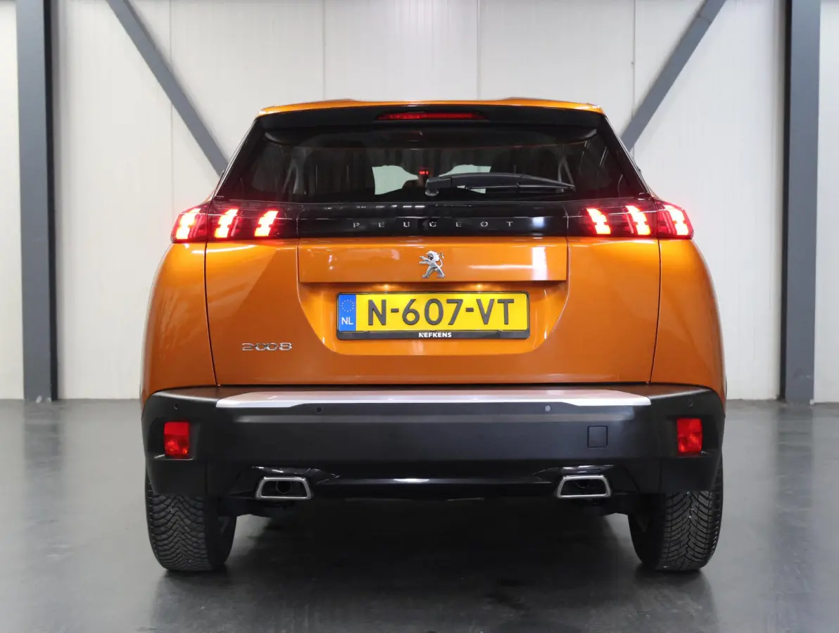 130PK Active Pack | 1ste eigenaar | Parkeersensoren | Climate Control | Cruise Control | AppleCarPlay/AndroidAuto | LED lampen | 16"LMV | Isofix | DAB Radio | lederen Stuurwiel |