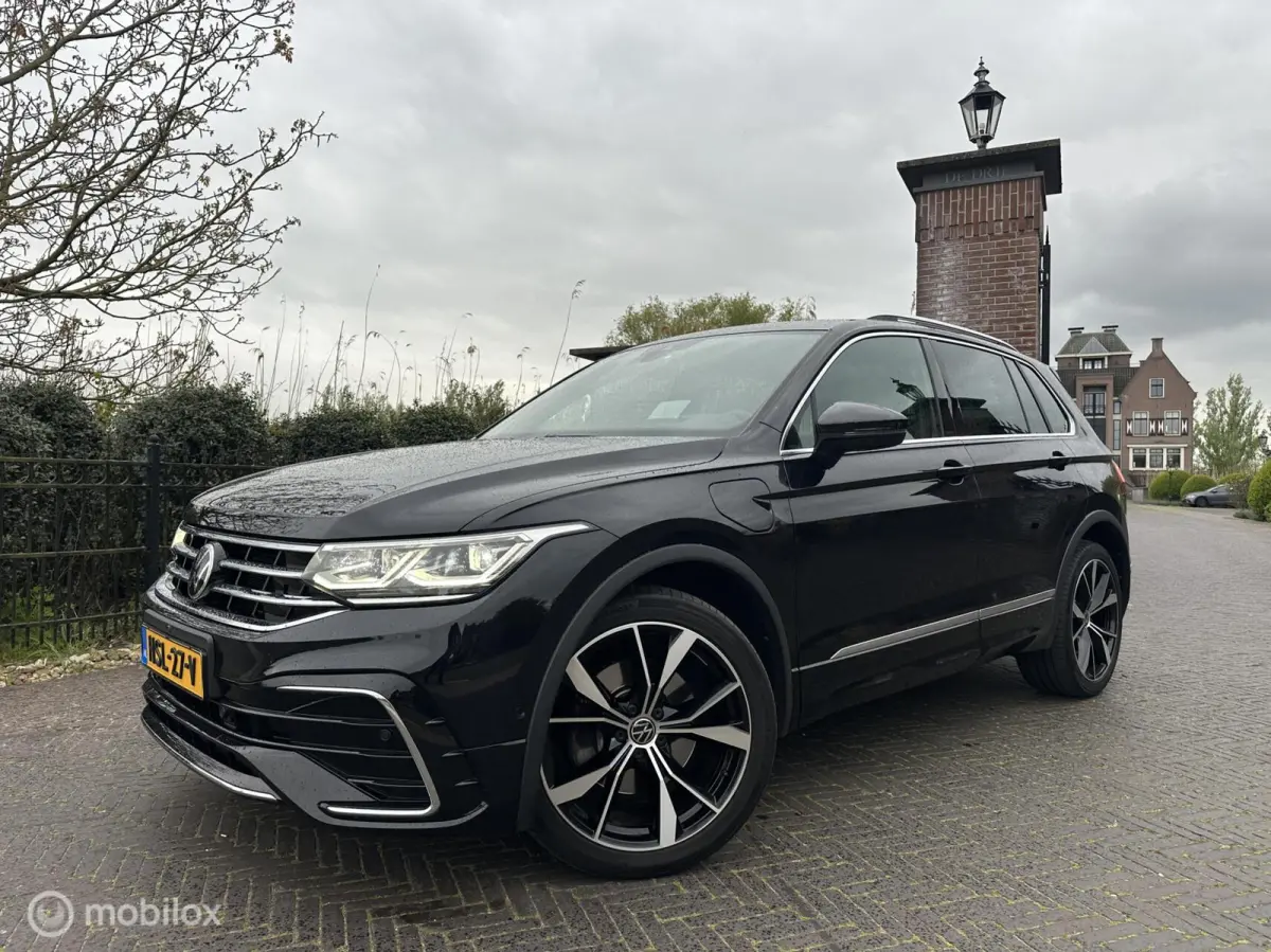 1.4 TSI eHybrid R-Line Trekhaak Pano✅