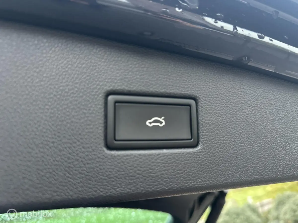 1.4 TSI eHybrid R-Line Trekhaak Pano✅