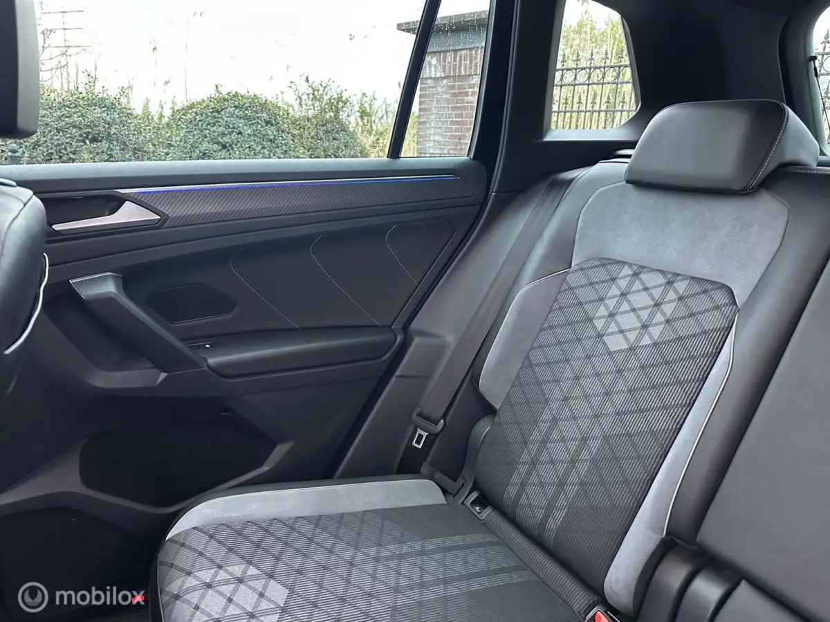 1.4 TSI eHybrid R-Line Trekhaak Pano✅