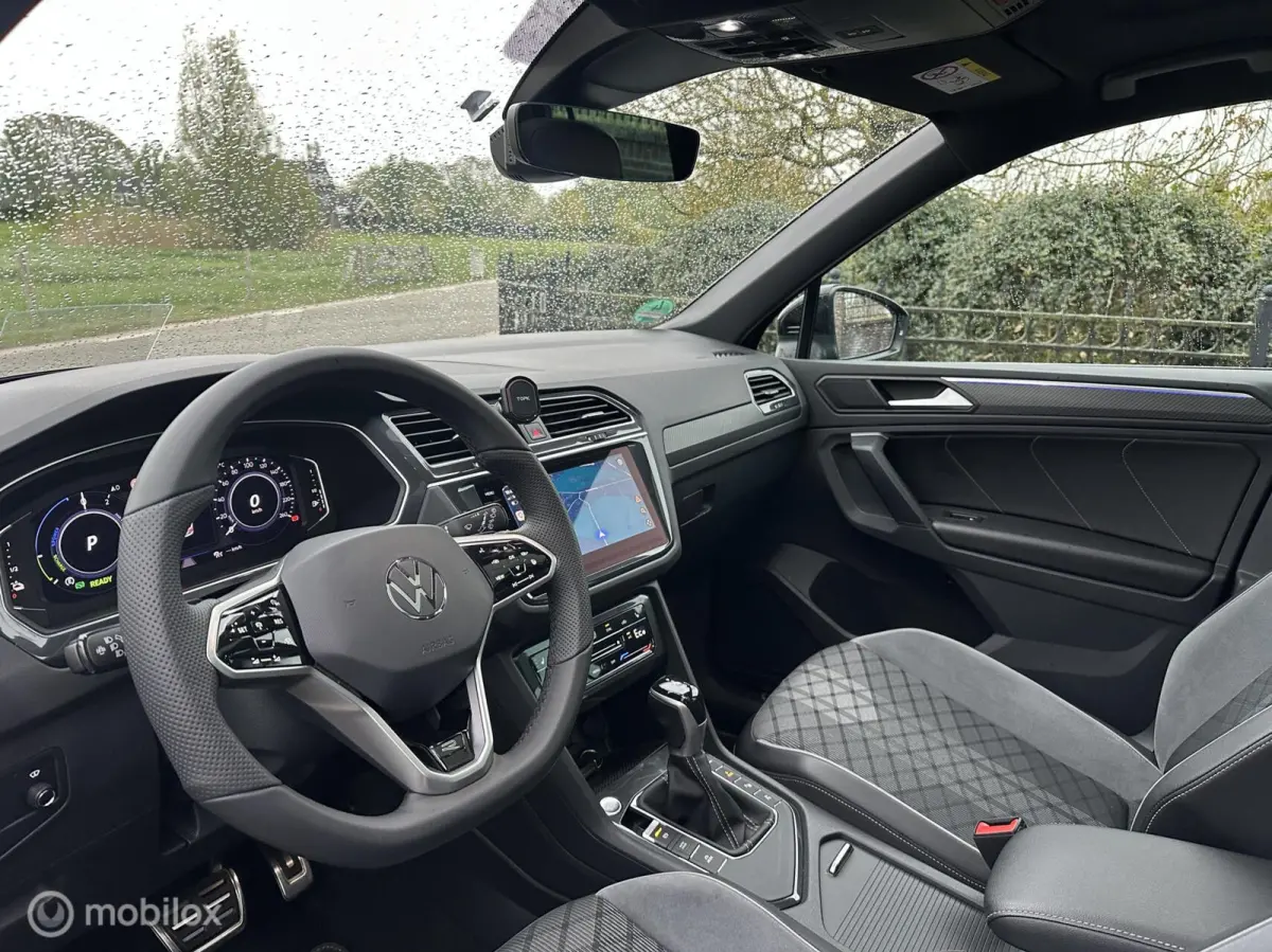 1.4 TSI eHybrid R-Line Trekhaak Pano✅