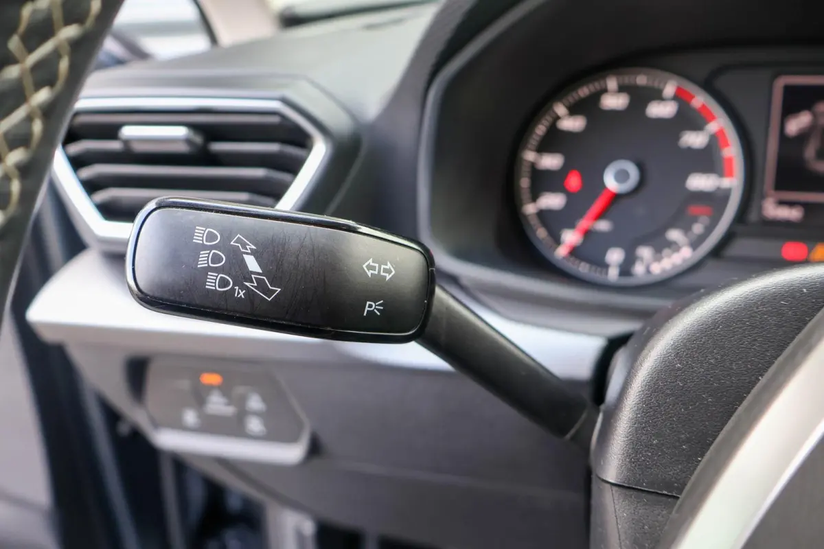 1.0 TSI 110pk Style | All Seasonbanden | Parkeersensoren Achter | Apple CarPlay/ Android Auto | Airco Automatische | Cruise Control