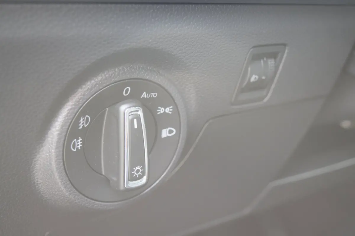1.0 TSI Style Business Intense | Adaptive Cruise | Navi | APK 11-2027