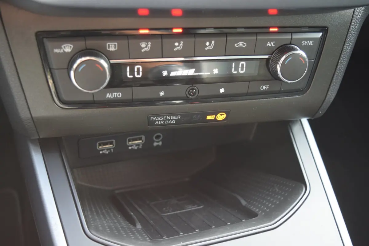 1.0 TSI Style Business Intense | Adaptive Cruise | Navi | APK 11-2027
