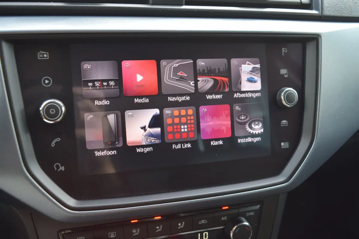 1.0 TSI Style Business Intense | Adaptive Cruise | Navi | APK 11-2027