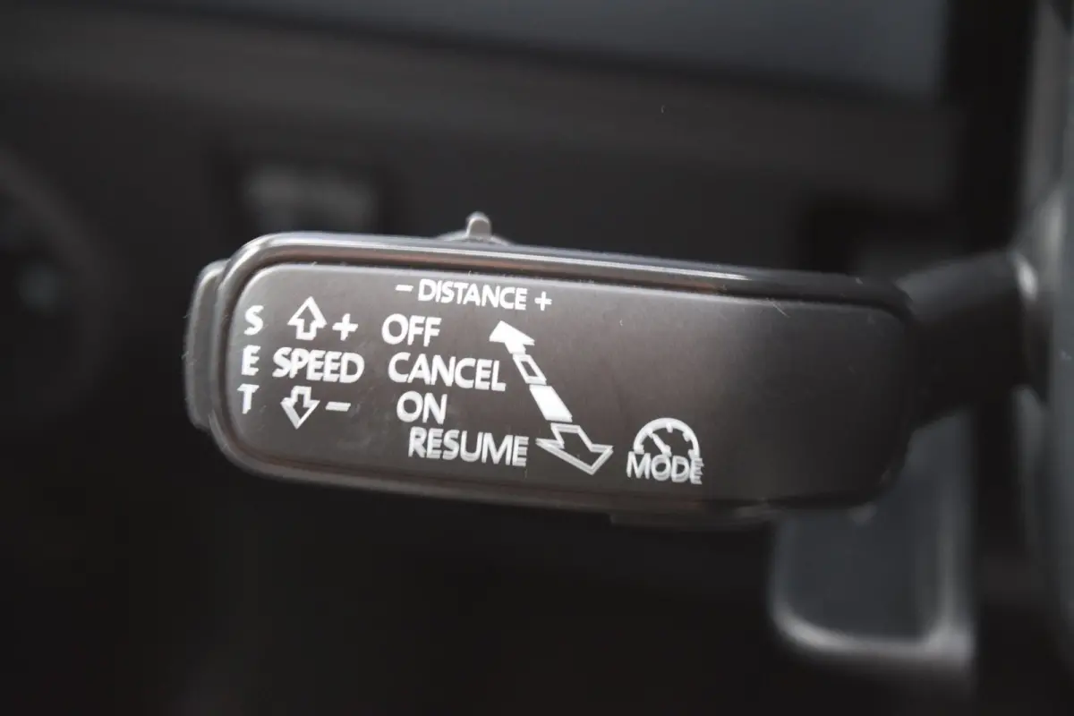 1.0 TSI Style Business Intense | Adaptive Cruise | Navi | APK 11-2027
